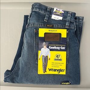 Wrangler Cowboy Cut Jeans Medium Wash Size 31x36 NWT